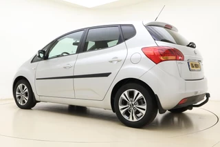 Kia Venga 1.4 CVVT DynamicPLusLine | Trekhaak | Navigatie | camera | Weinig kilometers | Hoge instap | Parkeersensoren | Lichtmetalen velgen / 13