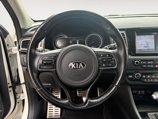 Kia Niro 1.6 GDi Hybrid ExecutiveLine | Trekhaak | Stoel verwarming en koeling | Lederen bekleding | Navigatie | Dodehoek detectie | Apple Carplay / Android Auto | Verbruik 1 op 20! / 19