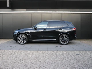 BMW X5 xDrive50e | M SPORT | LEDER | MEMORY | 360° CAMERA | H&K | CRUISE | NAVI | STOELVERW. | SOH 96.5% | / 2