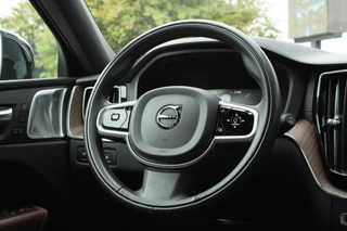 Volvo XC60 2.0 PHEV T6 AWD Inscription|Stuur-Stoelverw.+Vent.|Bowers & Wilkins|Camera|ACC|Pano| / 30