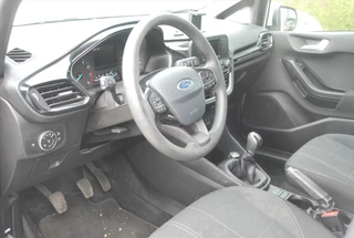 FORD Fiesta 1.1 70pk 5dr Trend / 14