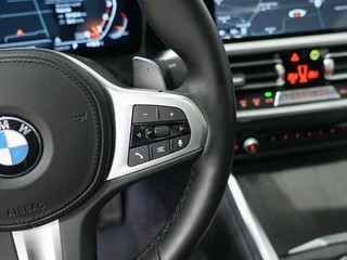 BMW 4 Serie Coupé M440i Schuifdak | Harman Kardon | M Stoelen / 43