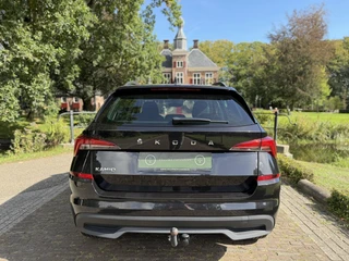 Skoda Kamiq 1.0 TSI Sport Business | BlackLine | DSG | 48.000KM | Trekhaak | / 23
