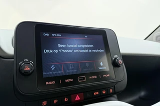 Fiat Panda 1.0 Hybrid Pandina / 22