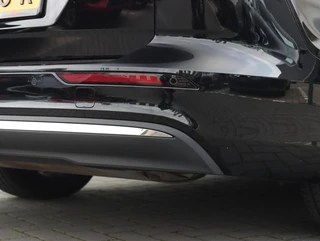 Volvo V60 2.0 T6 Plug-in hybrid AWD Ultra Bright | SOH 99% | Long Range / 27