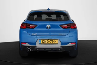 BMW X2 xDrive25e M Sport Panoramadak Harman Kardon Memory Head-Up / 17