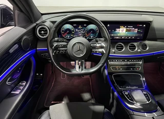 Mercedes-Benz E-klasse Estate 300 e AMG Line  Trekhaak PANO / 22