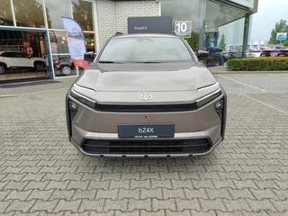Toyota bZ4X Touring DYNAMIC LIMITED EDITION 75 kWh NIEUW DIRECT LEVERBAAR! 360° CAMERA STOEL/STUURVERW WARMTEPOMP BLIND SPOT EL-ACHTERKLEP KEYLESS NAVI PARK-SENSOREN APPLE/ANDROID / 37