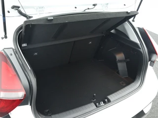 Hyundai Bayon 1.0 T-GDI Comfort Navigatie | Camera | Cruise control / 17