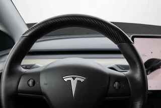 Tesla Model Y Long Range AWD 75kWh Full Self Driving 93% SOH l Warmtepomp l Trekhaak afneembaar / 15