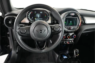 MINI 3-deurs 1.5 Cooper Chili  | Pano | Leder | Stl. verw. | PDC | Sportstoelen | / 15