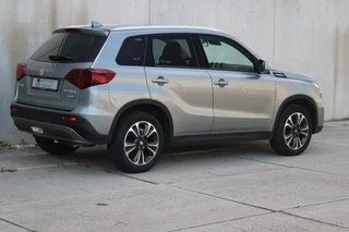 Suzuki Vitara 1.4 Boosterjet Style Smart Hybrid / NAVI / ADAPTIVE CRUISE / NAVI / APPLE CARPLAY / 5