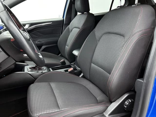 Ford FOCUS 1.0 EcoBoost Hybrid ST Line X Business | Apple CarPlay | Camera | Winter Pack | / 28