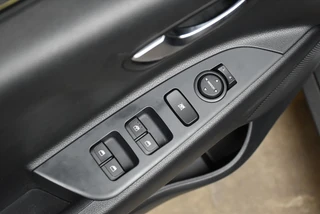 KIA Stonic 1.0 T-GDi MHEV 100pk DynamicLine / 15