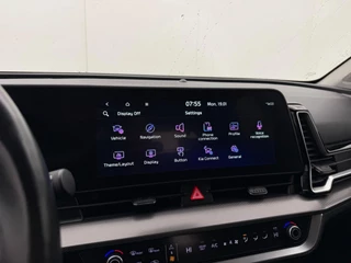 Kia Sportage 1.6 T-GDi Plug-in Hybrid AWD DynamicLine | Automaat | Adaptive cruise | Stoel & stuurverwarming | CarPlay | Camera / 21