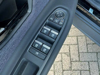 Renault 5 comfort range techno 52 kWh | PACK WINTER | INCL. V2G LADER | CAMERA / 14