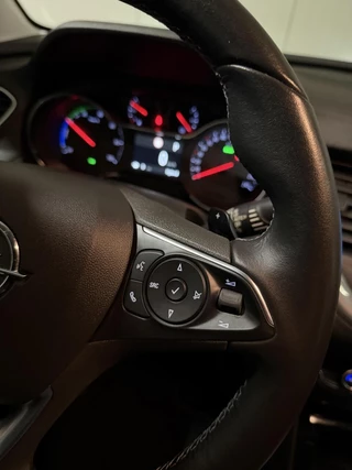 Opel Grandland X 1.6 Turbo Hybrid Camera Elegance Carplay / 13