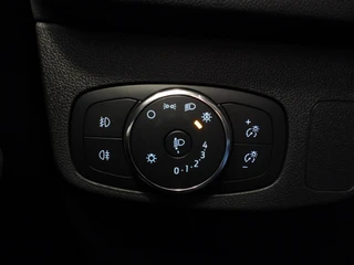 Ford Focus Wagon 1.0 EcoBoost Hybrid ST Line NAVI/CAMERA/ADAPT.CRUISE/LED/17"LMV! / 21