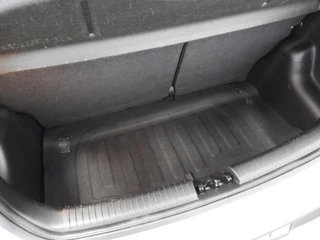 Hyundai i10 1.0i Comfort Smart Pack NAVI/AIRCO/CRUISE/PDC! / 22