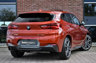 BMW X2 xDrive25e M-Sport  | Pano | HUD | Sunset orange | 19 inch | Camera / 2