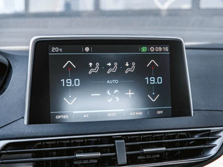 Peugeot 3008 1.2 PureTech Première | NAVI | CLIMA | PDC | / 19
