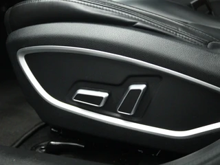 Seres 3 52kWh | Panoramadak | 360 camera | Navigatie | Lederen bekleding / 17