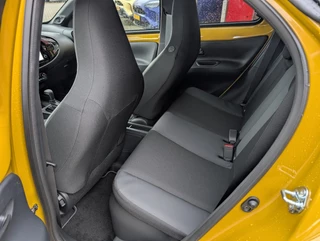 Toyota Aygo X Hybrid 115 GR-SPORT NIEUW MODEL! JBL-AUDIO 18'' LM-VELGEN KEYLESS PARK-SENSOREN STOELVERW NAVI CLIMA AD-CRUISE / 10