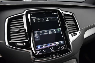 Volvo XC90 2.0 T8 Recharge AWD R-Design  | Panorama | Bowers&Wilkins | Trekhaak | Luchtvering | 22'' Wielen | ACC | Head- Up | / 22