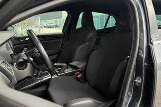 Renault Mégane 1.8 RS 280pk | HANDBAK | LED | 18" LMV | 4WS | / 5