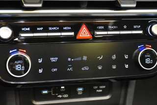 HYUNDAI Tucson 1.6 T-GDi Plug In Hybride Premium Sky I Schuifdak | Navi | 360 Camera | Electr stoelverst. | PDC . / 37