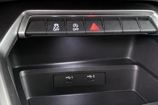 Audi A3 Sportback 35 TFSI Advanced Automaat Stoelverwarming LED Sportstoelen / 38