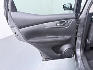 Nissan QASHQAI 1.2 N-Connecta  - 360 GR Camera - Panorama dak - Crfuise controle - climate controle - Virena Zekerheidspakket 895, - BOVAG Garantie / 36