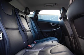 Volvo V40 1.6 T3 Summum 1e Eig|Ori .NL|Leder|Camera|Navi|Trekhaak / 8