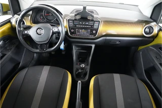 Volkswagen up! 1.0 EcoFuel move up! | 5 drs. | Aardgas | Cruise | Stl. verw. | PDC | Climate | / 2