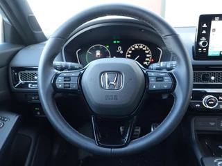 Honda Civic 2.0 e:HEV Sport ✅Stoelverw.✅Navi✅Camera✅Adapt. Cruise✅Lane Ass.✅Keyless✅ / 18