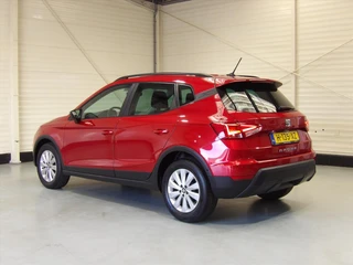 SEAT Arona 1.0 TSI 95pk Style Business Intense / 8