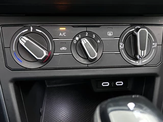 Volkswagen TAIGO 1.5 TSI R-Line Business | Automaat | Adaptive cruise | Parkeersensoren | Panoramadak / 26