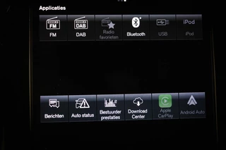 Volvo V60 2.0 T6 Recharge AWD R-Design | PARK ASSIST PACK | DAB | APPLE | VOORRUITVERWARMING | CAMERA / 44