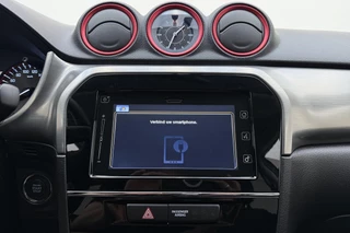 Suzuki Vitara 1.4 S | Trekhaak l Climate Control l Bluetooth l LED l Camera l PDC Voor & Achter l Stoelverwarming l Lichtmetalen Velgen / 32