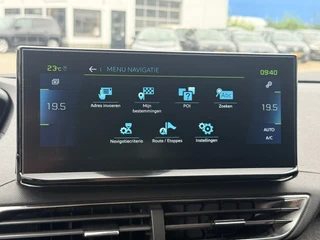 Peugeot 3008 1.6 HYbrid 225 Allure  | LED | Apple/Android | DAB | Keyless | PDC v+a incl. Camera | Standkachel / 44