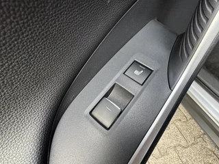 Toyota RAV4 2.5 Plug-in Hybrid AWD BI-TONE PLUS JBL-AUDIO NAVI HEAD-UP BLIND SPOT 360° CAMERA STOEL/STUURVERW EL-KLEP APPLE/ANDROID 1500KG TREKGEW KLASSE 3 ALARM 4S-BANDEN / 20