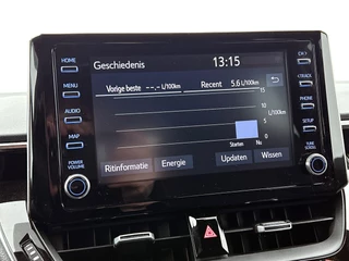 Toyota Corolla 2.0 Hybrid Business Sport Intro | Automaat | Adaptive cruise | Stuur & stoelverwarming | Navigatie | Camera / 22