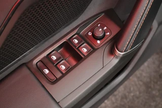 CUPRA Formentor 1.5 TSI 272pk e-Hybrid VZ Performance Sennheiser Keyless Camera Memory Virtual Cockpit Panoramadak Navigatie / 17