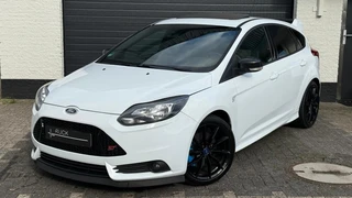 Ford Focus 2.0 EcoBoost ST-3 2.0| Recaro | Schuifdak | RS | Bull-X | Nieuwe Turbo