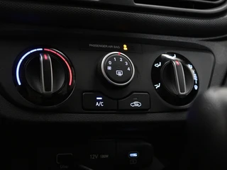 Hyundai i10 1.0 Comfort Navigatie | Camera | Cruise control | Apple carplay / 26