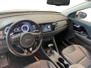 Kia Niro 1.6 GDi Hybrid DynamicLine | Climate Control | Cruise Control | Camera | Navigatie | Bluetooth | / 12