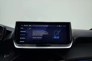 Peugeot 208 1.2 Hybrid 145 e-DCS6 GT | Climate & Cruise Control | Achteruitrij camera | AppleCarplay/Android Auto | / 27
