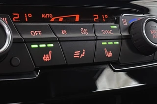 BMW X2 xDrive20i High Executive M Sport X Achteruitrijcamera Head-Up Leder Adaptief Onderstel / 22
