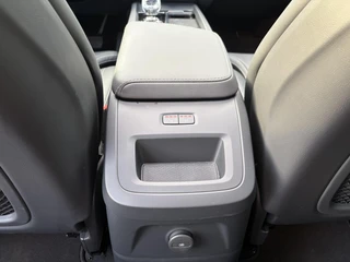 Volvo XC60 2.0 T6 Plug-in hybrid AWD Plus Black Edition / 12