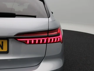 Audi A6 Avant 40 TDi 204 Pk Automaat Sport Launch edition Sport | Stoelverwarming | 360 Camera | Half Leer | Matrix LED | Carplay | 20 Inch | 165.987 Km !! / 15